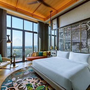 Deluxe Zimmer mit Kingsize-Bett
